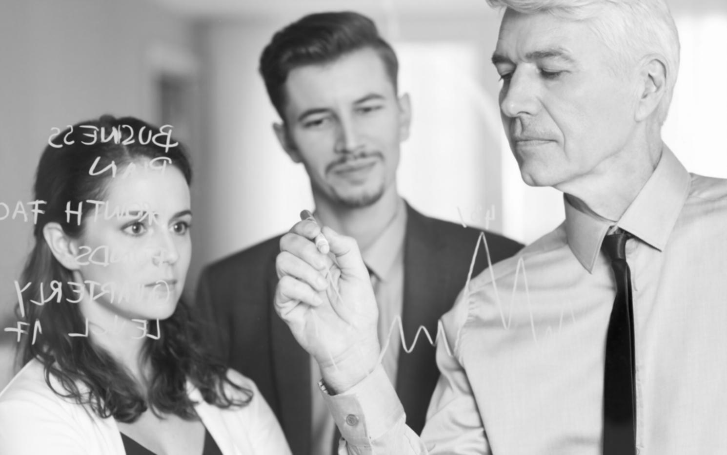Consultation en négociation budgétaire dans un environnement professionnel